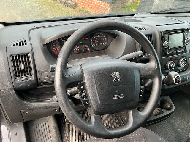Peugeot boxer 335 2.0 hdil3h2predc bedrijfswagen - afbeelding 17 van  33