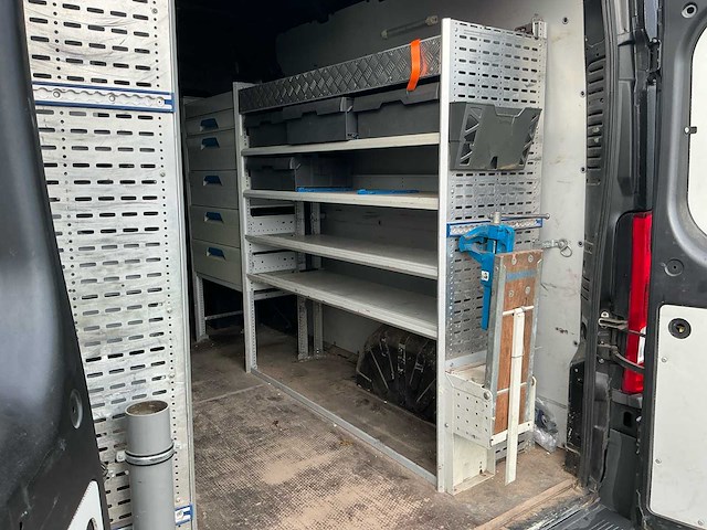 Peugeot boxer 335 2.0 hdil3h2predc bedrijfswagen - afbeelding 31 van  33