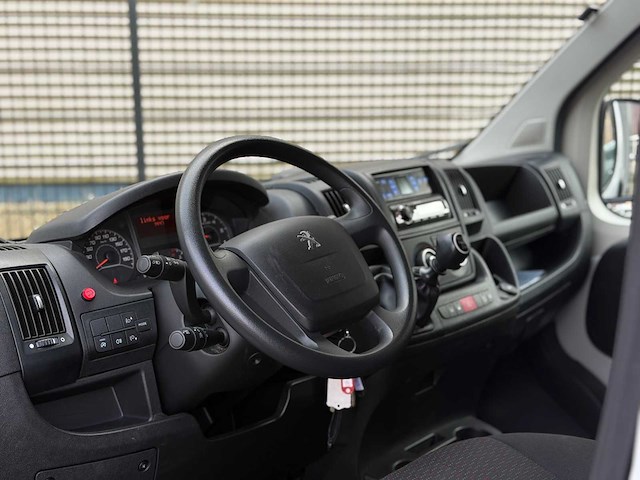 Peugeot boxer 335 2.2 hdi l2 pro -koelwagen- bedrijfswagen - afbeelding 2 van  41