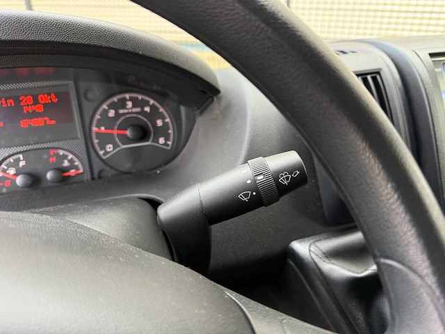 Peugeot boxer 335 2.2 hdi l2 pro -koelwagen- bedrijfswagen - afbeelding 7 van  41