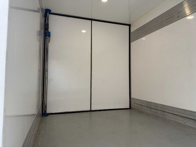 Peugeot boxer 335 2.2 hdi l2 pro -koelwagen- bedrijfswagen - afbeelding 30 van  41