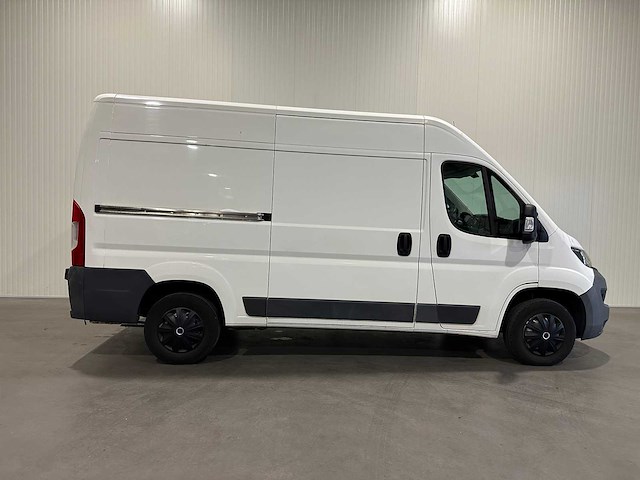 Peugeot boxer 335 2.2 hdi l2h2 xr v-774-zs - afbeelding 14 van  17