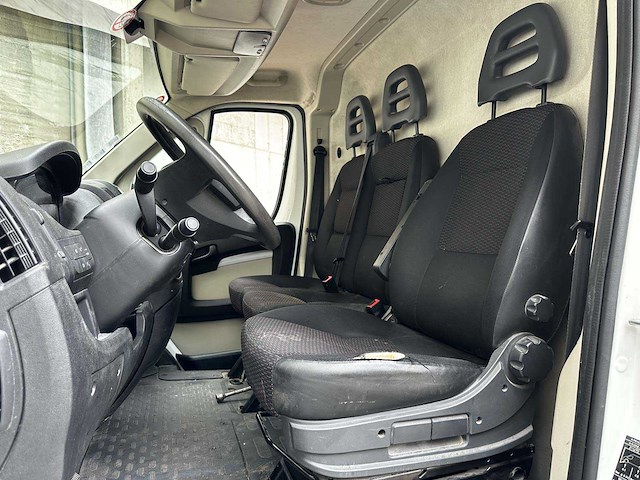 Peugeot boxer 335 2.2 hdi l3h2 xr 131pk 2016, vzf-89-s - afbeelding 14 van  35