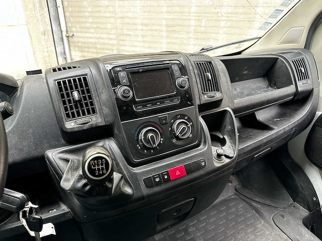 Peugeot boxer 335 2.2 hdi l3h2 xr 131pk 2016, vzf-89-s - afbeelding 18 van  35