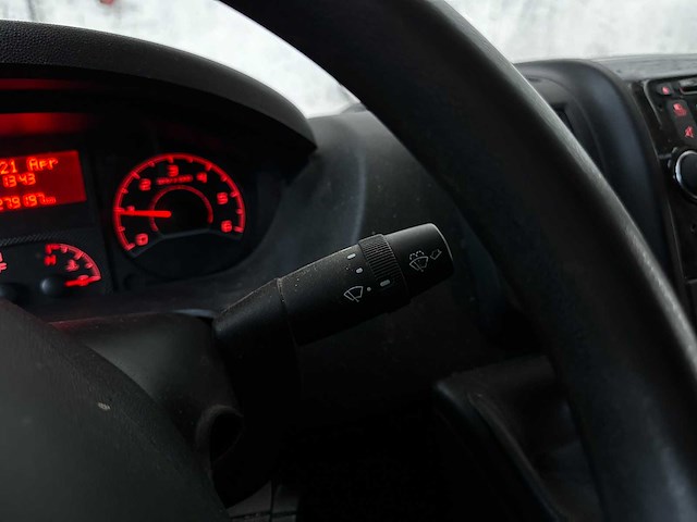 Peugeot boxer 335 2.2 hdi l3h2 xr 150pk 2016 7-persoons bedrijfswagen, v-584-gt - afbeelding 18 van  34