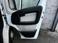 Peugeot boxer 335 2.2 hdi l3h2 xr 150pk 2016 7-persoons bedrijfswagen, v-584-gt - afbeelding 29 van  34