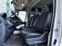 Peugeot boxer 335 2.2 hdi l3h2 xr 150pk 2016 7-persoons bedrijfswagen, v-584-gt - afbeelding 17 van  33