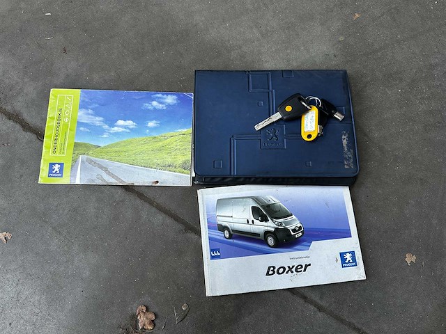 Peugeot boxer 335 2.2 hdi l3h2 xr 150pk 2016 7-persoons bedrijfswagen, v-584-gt - afbeelding 26 van  34