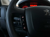 Peugeot boxer 335 2.2 hdi l3h2 xr dc 6-persoons 150pk 2016 bedrijfswagen, v-165-gx - afbeelding 4 van  32