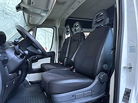 Peugeot boxer 335 2.2 hdi l3h2 xr dc 6-persoons 150pk 2016 bedrijfswagen, v-165-gx - afbeelding 17 van  32
