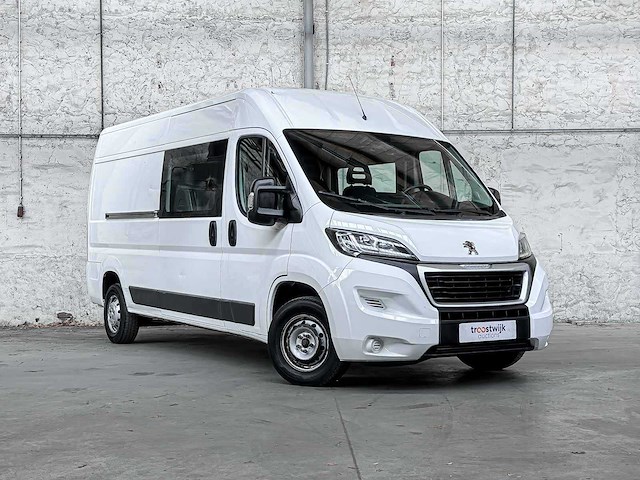 Peugeot boxer 335 2.2 hdi l3h2 xr dc 6-persoons 150pk 2016 bedrijfswagen, v-165-gx - afbeelding 28 van  32