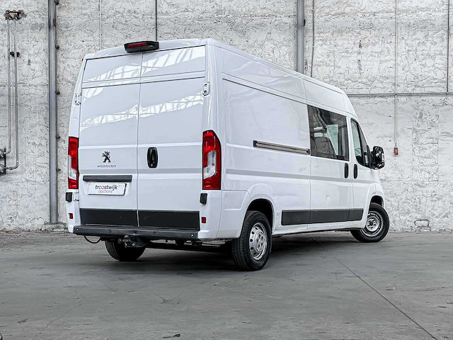 Peugeot boxer 335 2.2 hdi l3h2 xr dc 6-persoons 150pk 2016 bedrijfswagen, v-165-gx - afbeelding 30 van  32