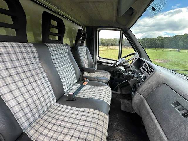Peugeot boxer 350l 2.5td 3-paards paardentransporter - afbeelding 1 van  16