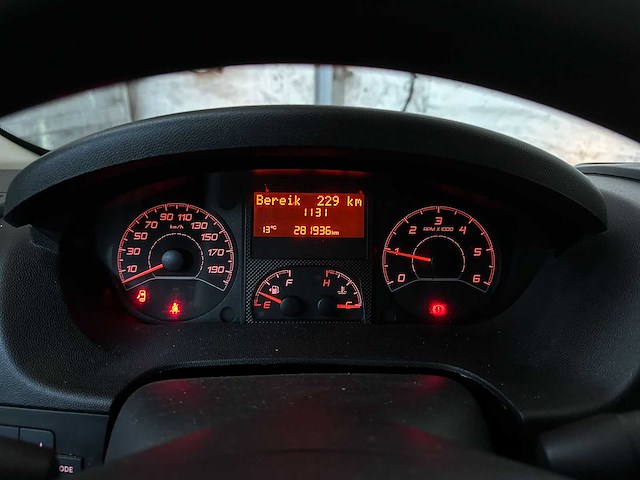 Peugeot boxer 435 2.0 hdi l2h2 pro 163pk 2018, vhz-16-j - afbeelding 9 van  32