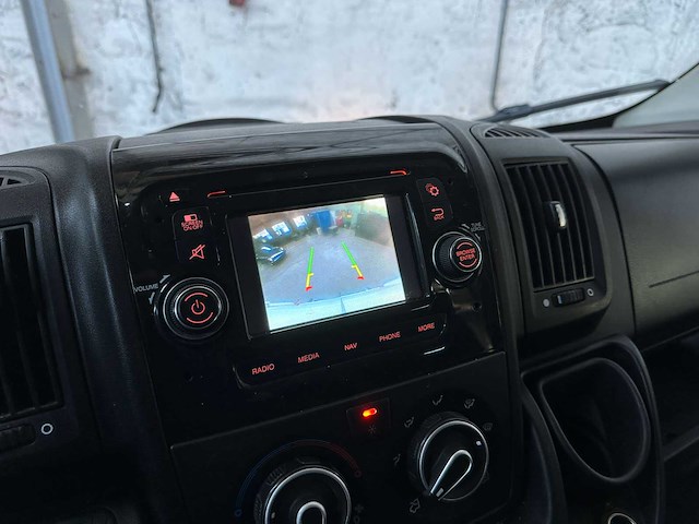 Peugeot boxer 435 2.0 hdi l2h2 pro 163pk 2018, vhz-16-j - afbeelding 27 van  32