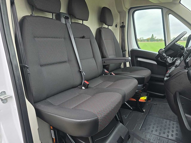 Peugeot boxer 435 2.2 hdi l4 h3, v-33-lxg - afbeelding 6 van  34