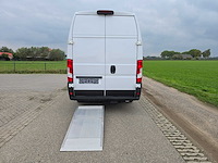 Peugeot boxer 435 2.2 hdi l4 h3, v-33-lxg - afbeelding 30 van  34