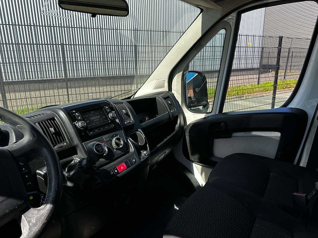 Peugeot boxer 435 3.0 hdi l3 xr 177pk 2015 (origineel-nl + 1e eigenaar), vp-041-x bedrijfswagen + aanhanger - afbeelding 3 van  35