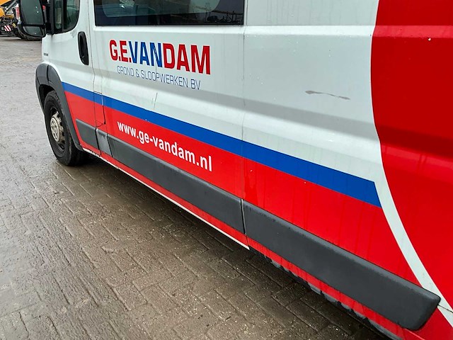 Peugeot boxer bedrijfswagen - afbeelding 18 van  19
