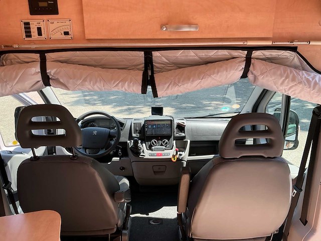 Peugeot boxer burow mobil vip540 camper - afbeelding 16 van  28