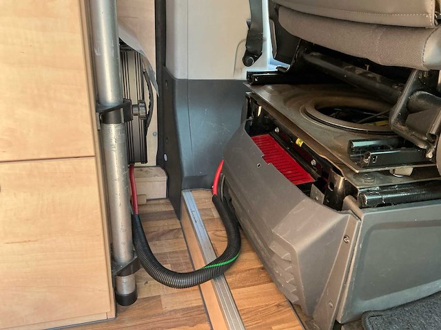 Peugeot boxer burow mobil vip540 camper - afbeelding 22 van  28