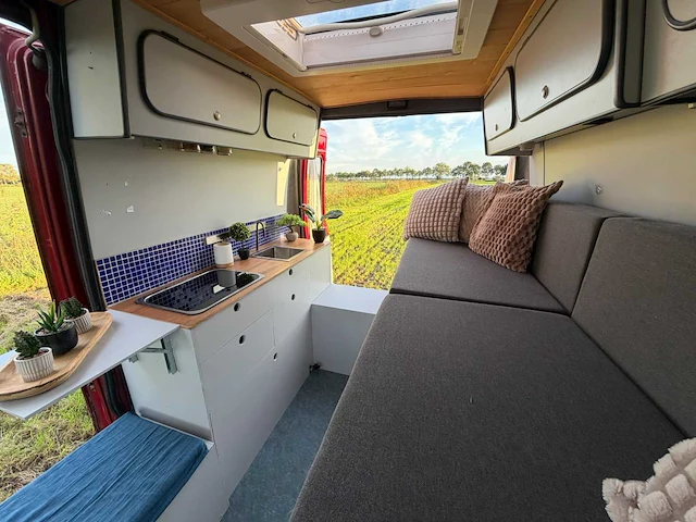 Peugeot boxer kampeerwagen 320mh 2.5d camper 11-sbk-4 - afbeelding 27 van  28