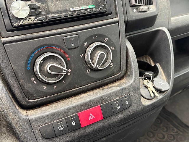 Peugeot boxer pick-up bedrijfswagen - afbeelding 2 van  26