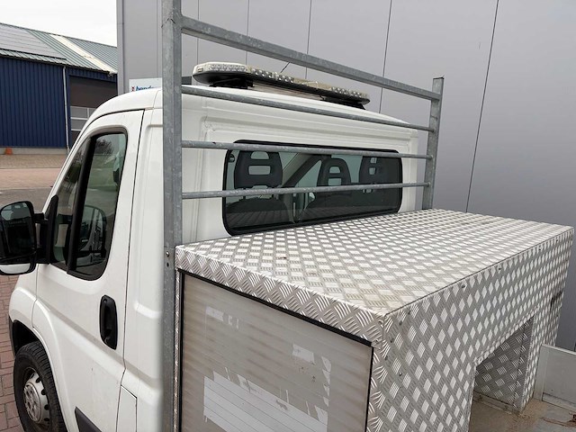 Peugeot boxer pick-up bedrijfswagen - afbeelding 19 van  26