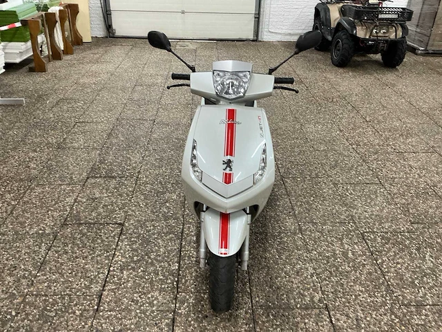 Peugeot bromscooter viva city basic scooter - afbeelding 5 van  11