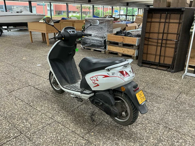 Peugeot bromscooter viva city basic scooter - afbeelding 6 van  11
