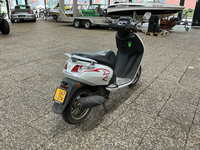 Peugeot bromscooter viva city basic scooter - afbeelding 7 van  11