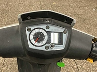Peugeot bromscooter viva city basic scooter - afbeelding 11 van  11