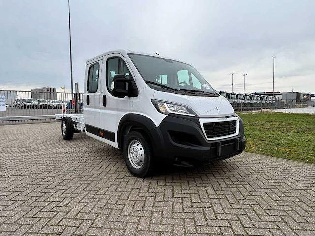 Peugeot chassis crew cabine - boxer l3 h2 2.0d - bedrijfswagen - afbeelding 6 van  12