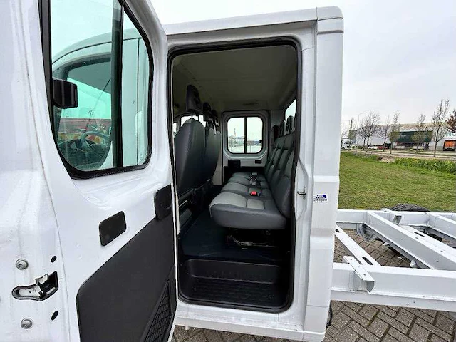 Peugeot chassis crew cabine - boxer l3 h2 2.0d - bedrijfswagen - afbeelding 12 van  12