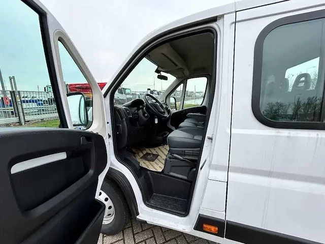 Peugeot chassis crew cabine - boxer l3 h2 2.0d - bedrijfswagen - afbeelding 2 van  12