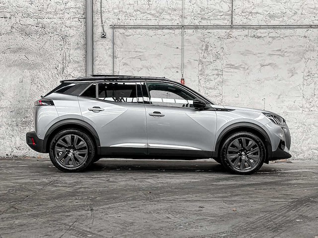 Peugeot e-2008 ev gt 50 kwh 136pk 2020, k-173-hp - afbeelding 2 van  50