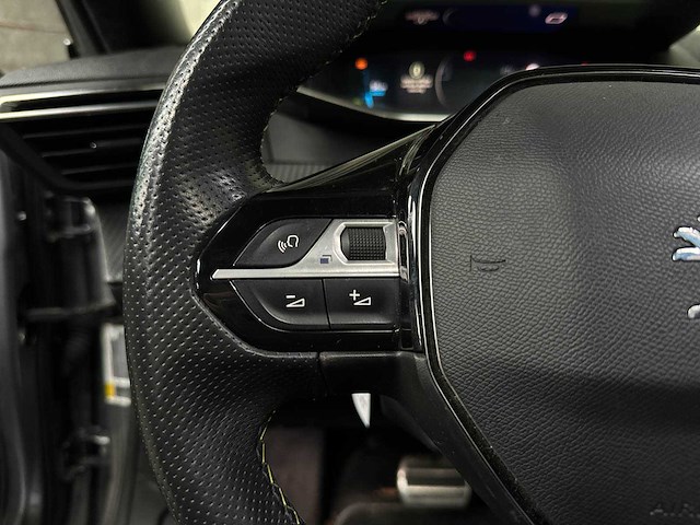 Peugeot e-2008 ev gt 50 kwh 136pk 2020, k-173-hp - afbeelding 13 van  50
