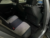 Peugeot e-2008 ev gt 50 kwh 136pk 2020, k-173-hp - afbeelding 31 van  50