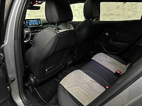 Peugeot e-2008 ev gt 50 kwh 136pk 2020, k-173-hp - afbeelding 19 van  32