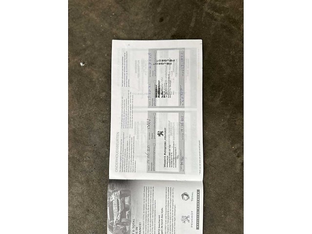 Peugeot e-2008 ev gt 50 kwh 136pk 2020, k-173-hp - afbeelding 28 van  32