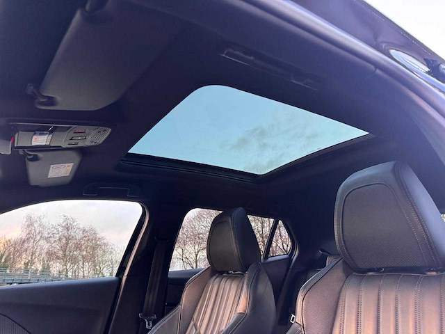 Peugeot e-2008 ev gt 50 kwh automaat, k-807-gk - afbeelding 3 van  22