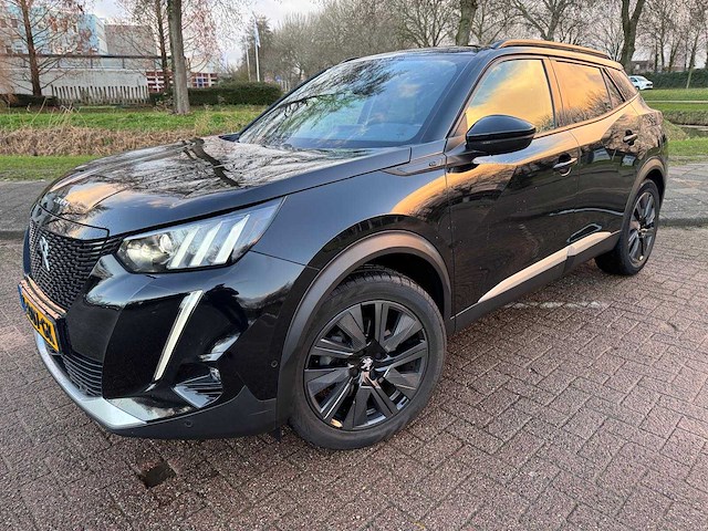 Peugeot e-2008 ev gt 50 kwh automaat, k-807-gk - afbeelding 1 van  22