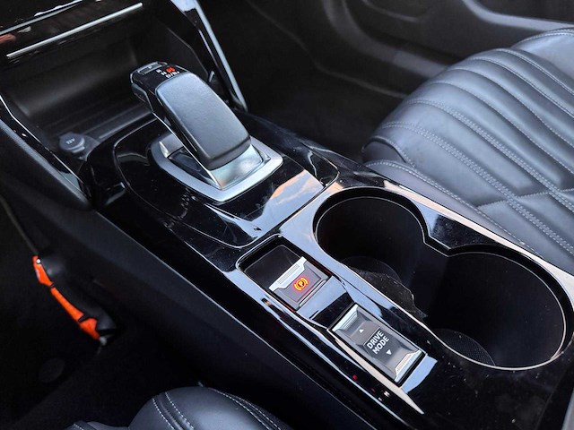 Peugeot e-2008 ev gt 50 kwh automaat, k-807-gk - afbeelding 14 van  22