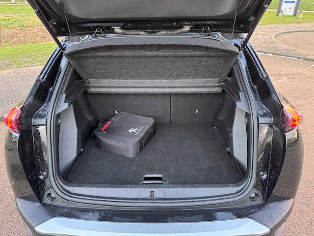 Peugeot e-2008 ev gt 50 kwh automaat, k-807-gk - afbeelding 15 van  22