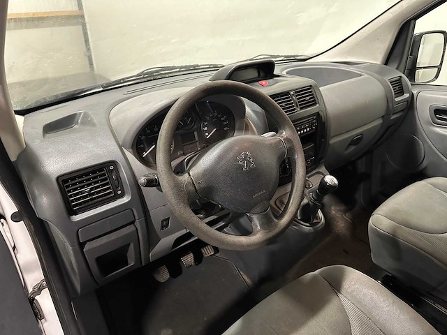 Peugeot expert - 227 1.6 hdi l1h1 p+ 1-vhr-25 - afbeelding 14 van  14