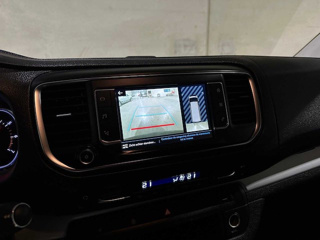 Peugeot expert 2.0 bluehdi 180 long sport dc nr 140 178pk 2020, vhl-45-g bedrijfswagen - afbeelding 26 van  45