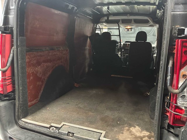 Peugeot expert 229 2.0 hdif l2h1 dc bedrijfswagen - afbeelding 11 van  31