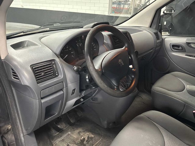 Peugeot expert 229 2.0 hdif l2h1 dc bedrijfswagen - afbeelding 16 van  31