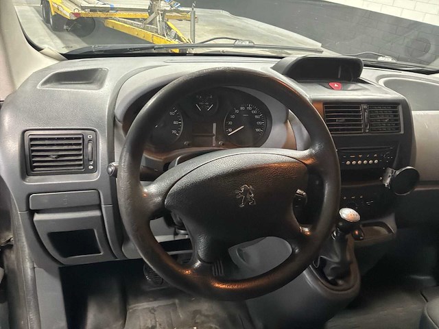Peugeot expert 229 2.0 hdif l2h1 dc bedrijfswagen - afbeelding 17 van  31
