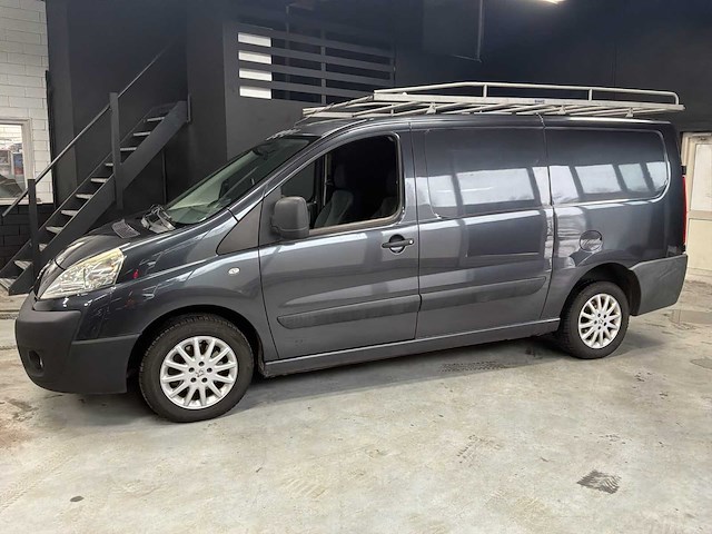 Peugeot expert 229 2.0 hdif l2h1 dc bedrijfswagen - afbeelding 29 van  31